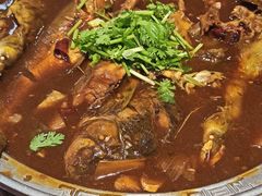 -鸿亨泰杂鱼馆(港馨家园店)