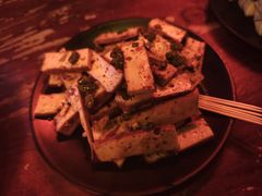 -無名记忆Music Bar夜景怀旧酒吧