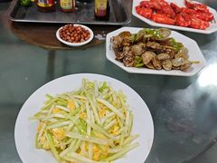 -岛中岛·海鲜大排档·万宁老字号(东澳店)