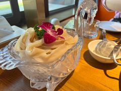 -佬土鹅肠火锅(中建大观店)