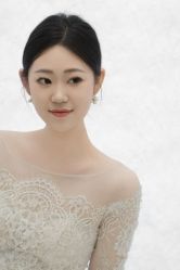 -欣薇婚纱(新源乐汇城店)
