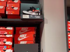 -NIKE上海青浦优选体验店