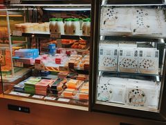 -爱达乐面包生日蛋糕(红光西华店)