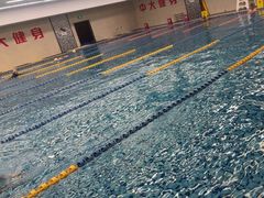 -蓝天国际游泳培训基地(华腾园店)
