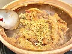-胡须佬鸡煲四季火锅店(石厦西村直营店)