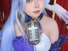 -米游妙妙屋cosplay换装自拍摄影体验馆