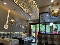-欧提汗·新疆餐厅·清真(银都路店)