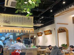 -馋三尺蟹粉小笼(人民广场店)