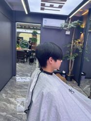 -藤野造型•烫染专业店