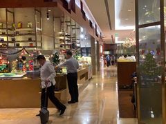 -烟台金海岸希尔顿酒店·開自助餐厅