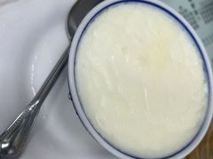 -俊丽双皮奶甜品店