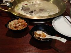 -重庆爽翻天老火锅(临平万达广场店)