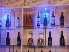-路边边地标烧烤·川菜·小龙虾·音乐酒馆(良乡长虹店)