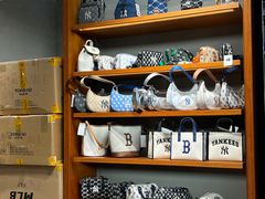 -五环Outlets(高新工厂店)