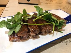 卤水鹅脖（整根）-肉神潮汕卤鹅