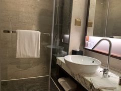 -上海龙之梦万丽酒店