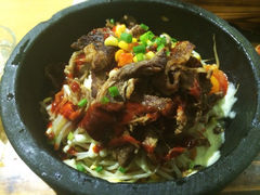 芝士肥牛石锅拌饭-秀伴韩式主题餐厅(泰龙城店)
