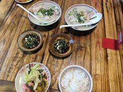 -老方桌烂蹄花川菜馆(九龙坡店)