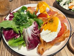 -Common Table · Brunch & Coffee