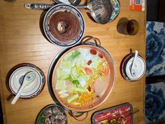 -洱火云南酸菜牛肉火锅(石景山当代商城店)