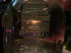 -TZ House音乐现场(来福士中心店)