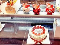 -花花卷卷·鲜食蛋糕(静安久光百货店)