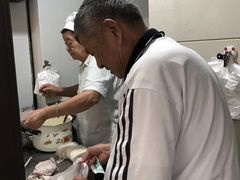 -阿婆油墩子(五里桥路188弄小区店)