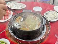 -花苑美食横琴生蚝火锅(拱北粤华路店)