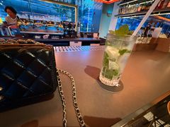 -星巴克臻选(上海合生汇1F店)