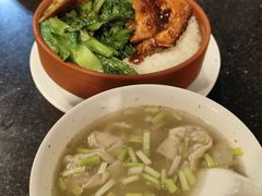 -伍湛记 · 广州老字号(龙津中路店)