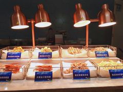 -锤头鲨毛肚海鲜烤肉自助餐厅(国购广场店)
