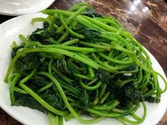 清炒虾酱地瓜叶-东就鸭饭店·古早海南菜(滨海店)