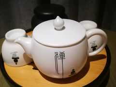 -半岛星际酒店(义乌国际商贸城店)