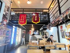 -无牌咖啡&酒馆