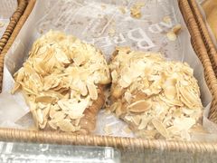 杏仁可颂-法桐蛋糕·手作面包(万象城店)