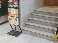 -德克士(亚中商城店)