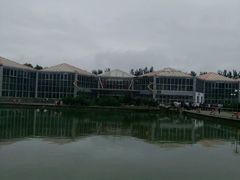 -红栌温泉山庄生态美食餐厅