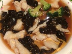 糟溜魚片-京味斋·北京烤鸭(北京南站洋桥店)