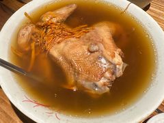 松茸藏香鸡-缘生态云南菜·野生菌庭院餐厅(华侨城店)