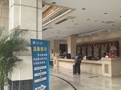 -誉兴大酒店(昆山高铁南站柏庐南路店)