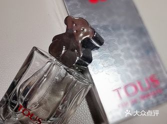 TOUS萌萌哒小熊形象饰品广为人知，但他家的香水应该