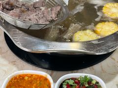 -粤潮牛肉火锅店(江南大道店)