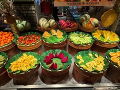 -钱小奴海鲜自助黑金店(杭州滨江龙湖店)