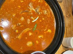 -红顶老汉烧鸡公羊蝎子火锅(学士街店)