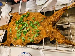 烤全羊-去吃小龙虾·江湖菜·烧烤(南滨路店)