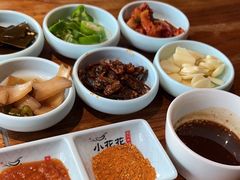 -小花花炭火烤肉·十五年延吉风味(左家庄店)