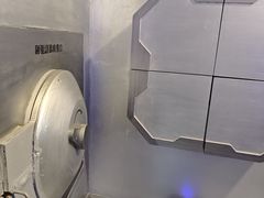 -屋有岛沉浸游戏旗舰店(中山公园店)