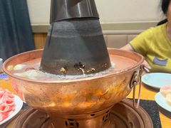 -额尔敦传统涮.冰煮羊火锅(乌兰察布体育场店)