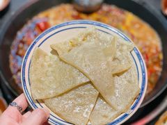 -四小区火锅·巷子里的重庆火锅(花照壁店)