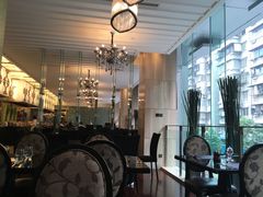 -圣丰索菲特·2 On 988 Café 自助餐厅